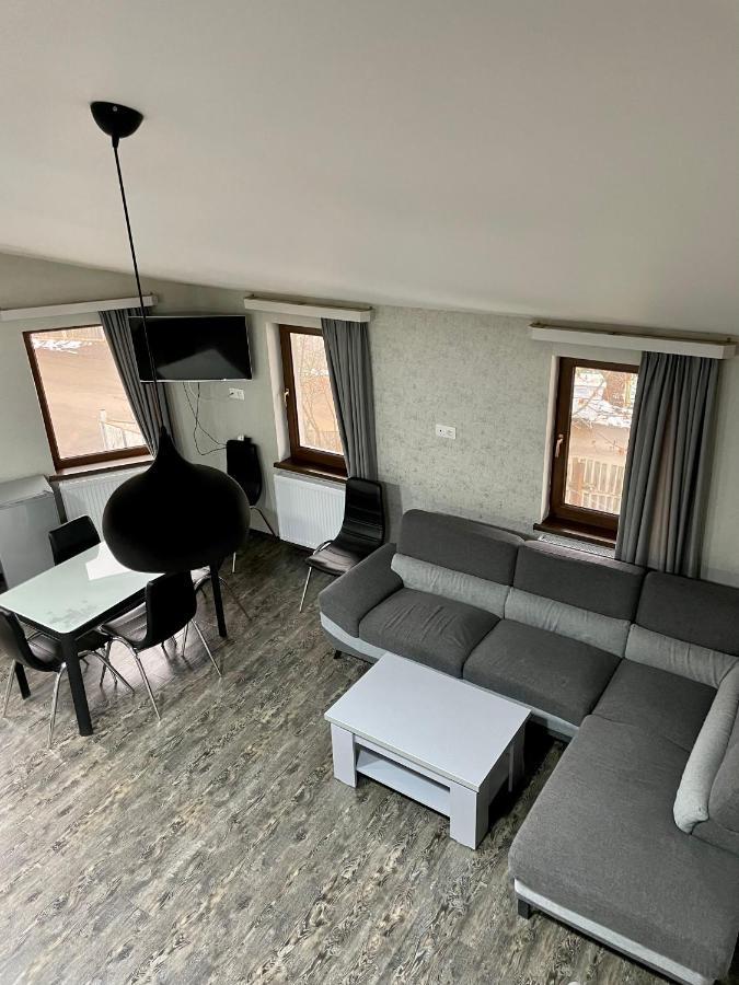 Family Room In バクリアニ エクステリア 写真